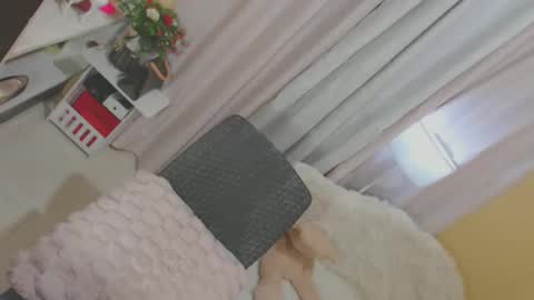 Snapshot of bigcock_yeng chatting on 12-28-24, 11:41 Yeng online show from 12-28-24, 11:41