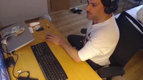 Snapshot of bigcok35spain chatting on 01-26-25, 12:54 bigcok35spain online show from 01-26-25, 12:54