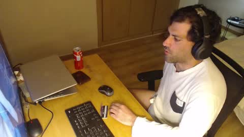 Snapshot of bigcok35spain chatting on 02-22-25, 11:57 bigcok35spain online show from 02-22-25, 11:57