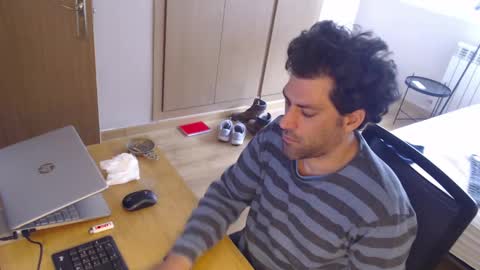 Snapshot of bigcok35spain chatting on 03-02-25, 12:43 bigcok35spain online show from 03-02-25, 12:43