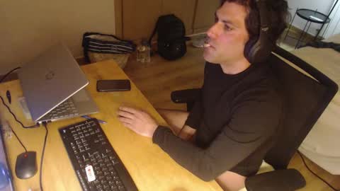 Snapshot of bigcok35spain chatting on 03-05-25, 10:54 bigcok35spain online show from 03-05-25, 10:54