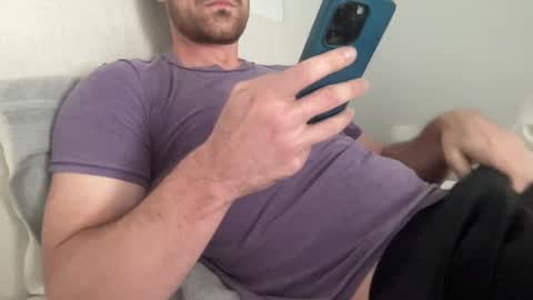 Snapshot of bigcollegecock69690 chatting on 12-11-24, 05:37 bigcollegecock69690 online show from 12-11-24, 05:37