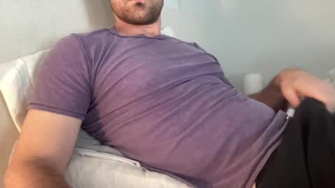 Snapshot of bigcollegecock69690 chatting on 12-19-24, 05:18 bigcollegecock69690 online show from 12-19-24, 05:18