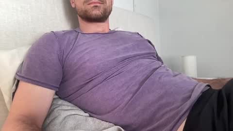 Snapshot of bigcollegecock69690 chatting on 02-21-25, 06:48 bigcollegecock69690 online show from 02-21-25, 06:48