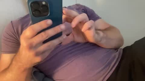 Snapshot of bigcollegecock69690 chatting on 10-20-25, 04:18 bigcollegecock69690 online show from 10-20-25, 04:18