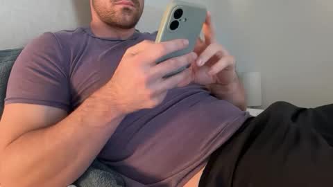 Snapshot of bigcollegecock69690 chatting on 01-06-26, 06:55 bigcollegecock69690 online show from 01-06-26, 06:55