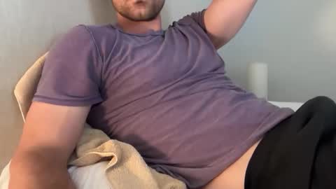 bigcollegecock69690 online show from 04-22-26, 10:22