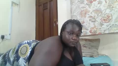 Snapshot of bigdarkass chatting on 05-16-26, 06:43 VIOLET online show from 05-16-26, 06:43