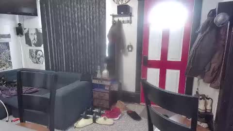 Snapshot of bigdbrillion chatting on 02-15-25, 06:23 Darryl online show from 02-15-25, 06:23