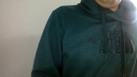 Snapshot of bigdickshowoff9877 chatting on 12-16-25, 06:57 Bigdickshowoff9877 online show from 12-16-25, 06:57