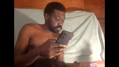 Snapshot of biggbic36 chatting on 12-09-24, 02:02 biggbic36 online show from 12-09-24, 02:02