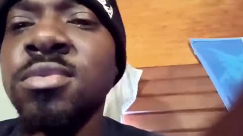 Snapshot of biggbic36 chatting on 12-21-24, 04:14 biggbic36 online show from 12-21-24, 04:14