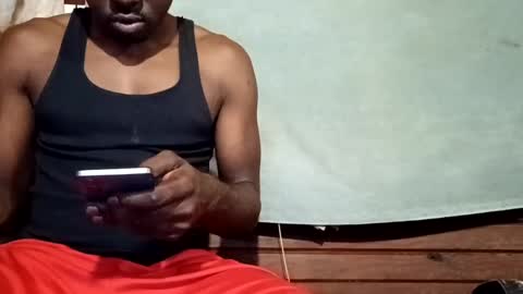 Snapshot of biggbic36 chatting on 10-13-25, 02:00 biggbic36 online show from 10-13-25, 02:00