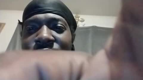 Snapshot of biggbic36 chatting on 03-30-26, 04:13 biggbic36 online show from 03-30-26, 04:13