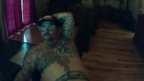 biggdaddy4206913 online show from 09-17-25, 07:04