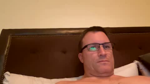 bigger22332233 online show from 12-23-24, 01:08