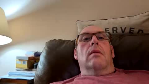 Snapshot of biggloves4bighands chatting on 09-24-25, 10:02 biggloves4bighands online show from 09-24-25, 10:02