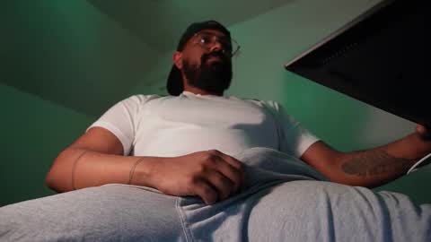 BigGuy online show from 02-02-26, 01:48