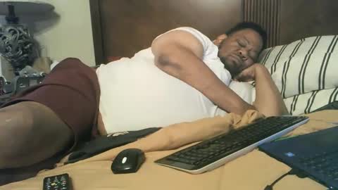 biggyscorpio online show from 12-24-24, 11:11