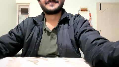 bighandsomesatisfy online show from 01-06-25, 02:14