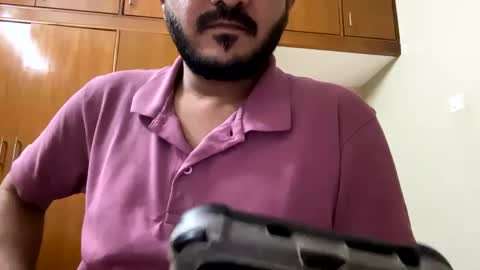 bighandsomesatisfy online show from 01-18-25, 06:10