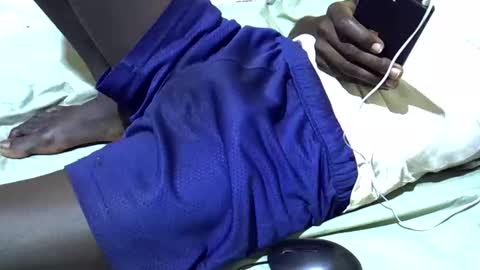 bighorny_dic online show from 12-16-25, 04:01