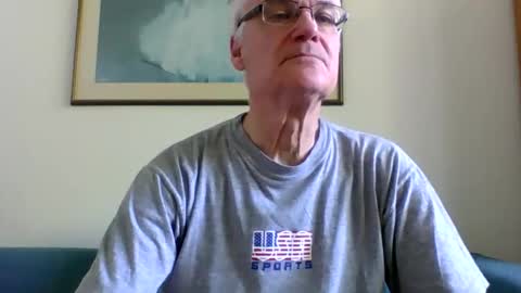 Snapshot of bigincherhot chatting on 04-28-26, 11:26 bigincherhot online show from 04-28-26, 11:26