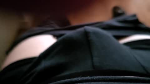 Snapshot of biglolli1 chatting on 03-16-26, 07:34 biglolli1 online show from 03-16-26, 07:34