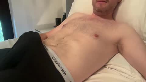 Snapshot of biglove2222v2 chatting on 01-17-26, 12:54 biglove2222v2 online show from 01-17-26, 12:54