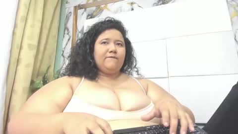 BigLucyy online show from 04-28-26, 10:26