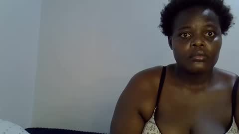 Snapshot of bigmama807715 chatting on 02-19-26, 09:16 bigmama807715 online show from 02-19-26, 09:16