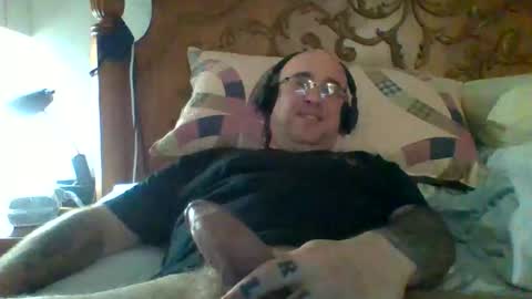 bigmike197167 online show from 05-26-26, 06:20