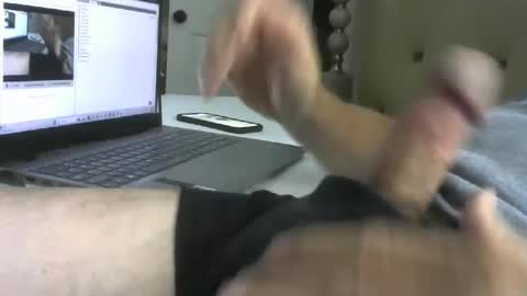 Txbator1 online show from 09-25-25, 03:43