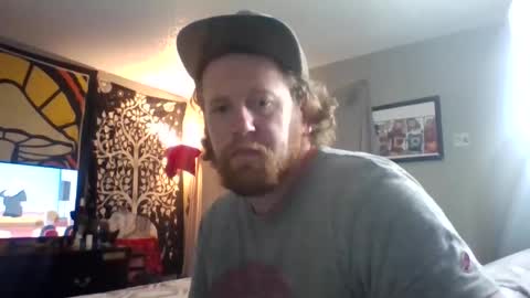 Snapshot of bigred382055 chatting on 09-24-25, 03:32 Joon online show from 09-24-25, 03:32