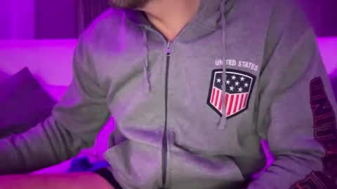 Snapshot of bigsong78 chatting on 01-16-25, 06:48 BigHardCock horny Balearic Islands online show from 01-16-25, 06:48