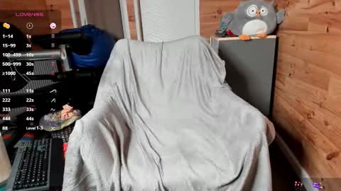 Snapshot of bigsshark chatting on 02-01-26, 10:47 bigsshark online show from 02-01-26, 10:47