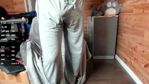 Snapshot of bigsshark chatting on 02-27-26, 08:09 bigsshark online show from 02-27-26, 08:09