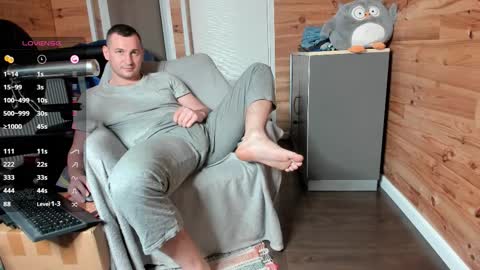 Snapshot of bigsshark chatting on 03-04-26, 07:31 bigsshark online show from 03-04-26, 07:31