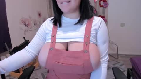  Nubia  online show from 02-02-25, 04:05