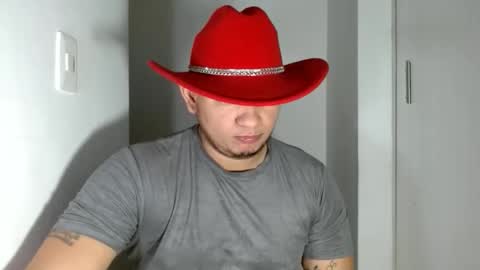 Snapshot of bigthick_blackcock chatting on 06-04-26, 12:49 MANUEL online show from 06-04-26, 12:49