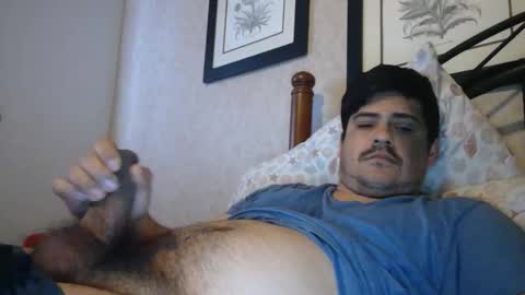 Snapshot of bigtime139461 chatting on 11-04-25, 02:16 bigtime139461 online show from 11-04-25, 02:16