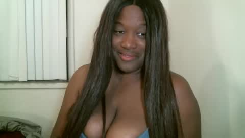 Snapshot of bigtitscassie chatting on 12-03-24, 02:58 Bigtitscassie online show from 12-03-24, 02:58