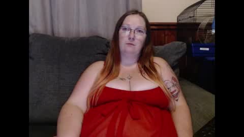 Snapshot of bigtitsgirl9991 chatting on 09-27-25, 07:13 Kim online show from 09-27-25, 07:13