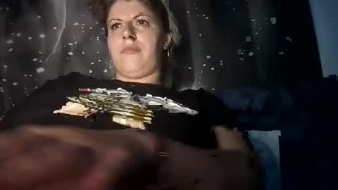 Snapshot of bigtitslala chatting on 10-24-25, 08:05 bigtitslala online show from 10-24-25, 08:05