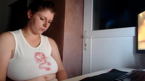 Snapshot of bigtitslala chatting on 10-26-25, 07:53 bigtitslala online show from 10-26-25, 07:53