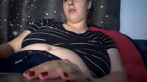 Snapshot of bigtitslala chatting on 11-11-25, 08:31 bigtitslala online show from 11-11-25, 08:31