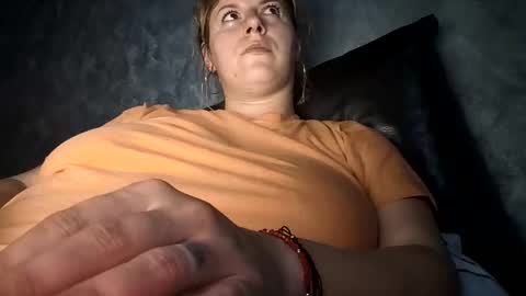 Snapshot of bigtitslala chatting on 11-22-25, 08:08 bigtitslala online show from 11-22-25, 08:08