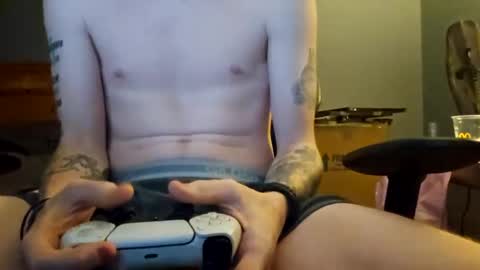 Snapshot of bigwhited2115 chatting on 12-25-24, 04:01 Onlyfans redheadedwhitedick online show from 12-25-24, 04:01