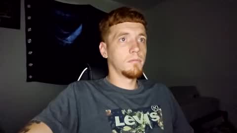 Snapshot of bigwhited2115 chatting on 09-19-25, 06:08 Onlyfans redheadedwhitedick online show from 09-19-25, 06:08