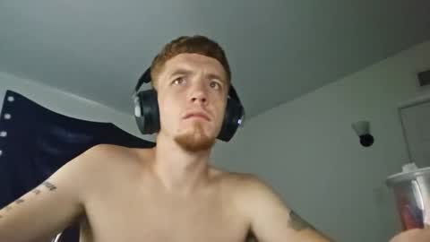 Snapshot of bigwhited2115 chatting on 09-23-25, 05:38 Onlyfans redheadedwhitedick online show from 09-23-25, 05:38